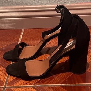 Steve Madden black heels